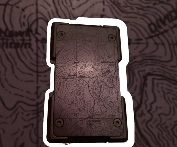 Celtic Shield Wallet - Contour Lines